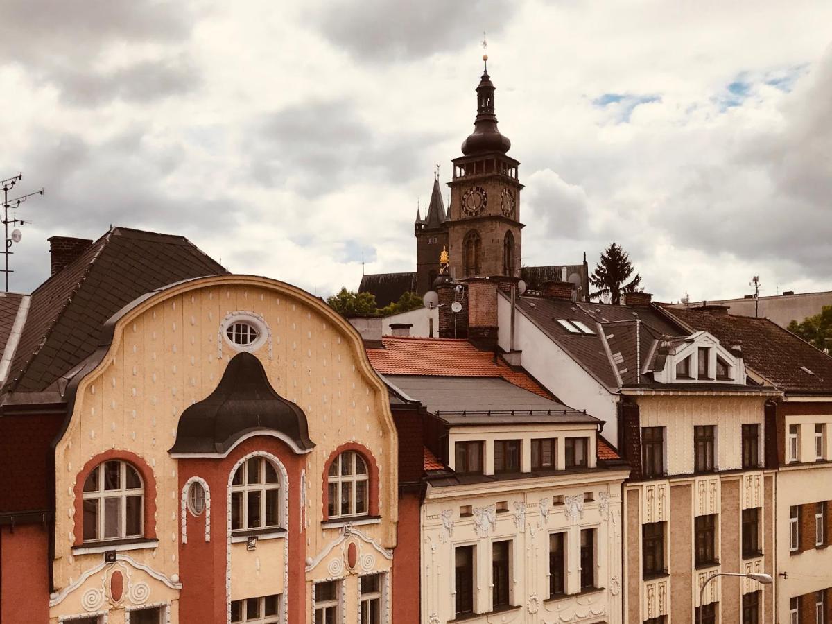格兰德酒店 Hradec Králové 外观 照片